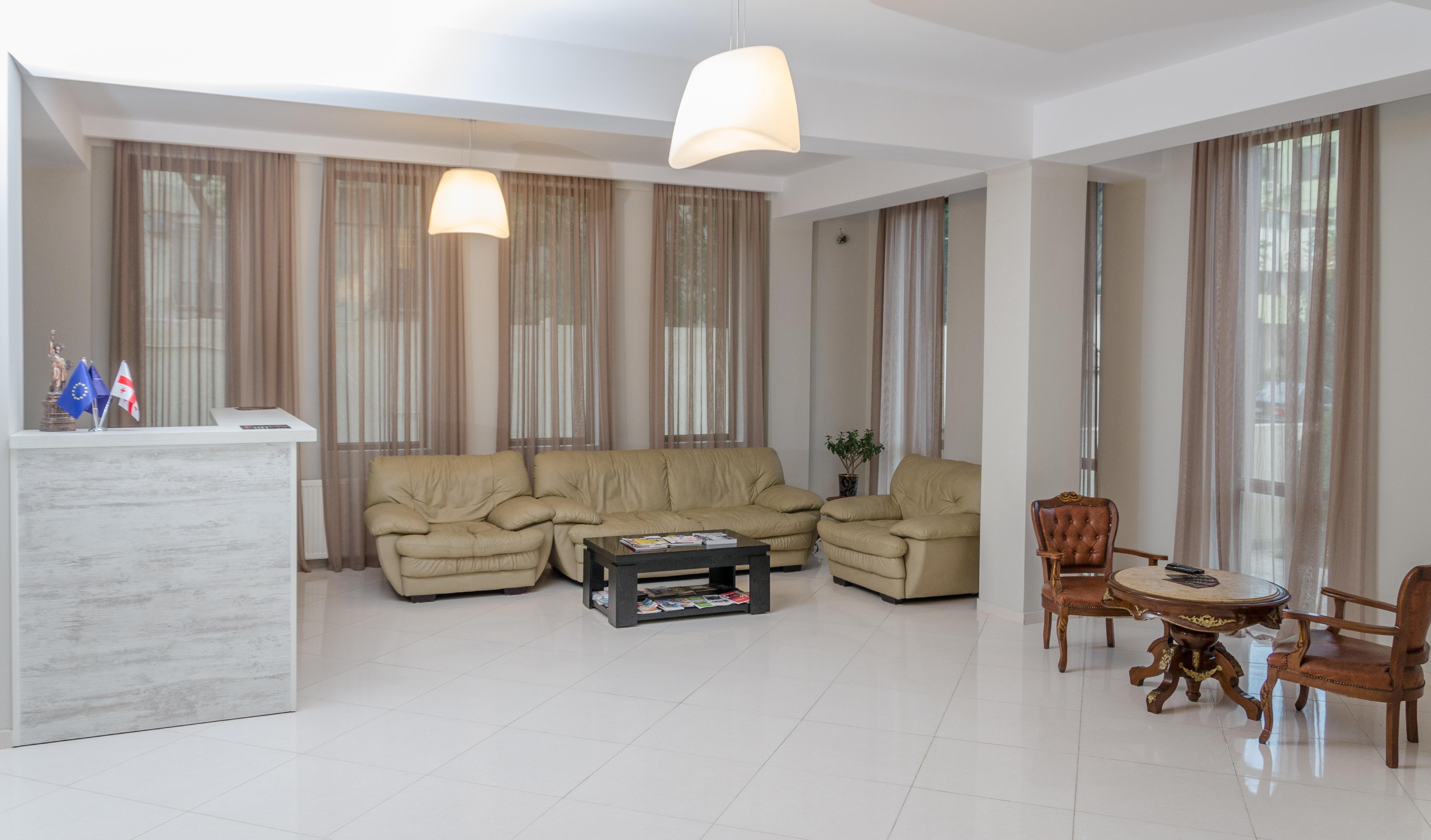 Big Bay Hotel Tiflis Exterior foto
